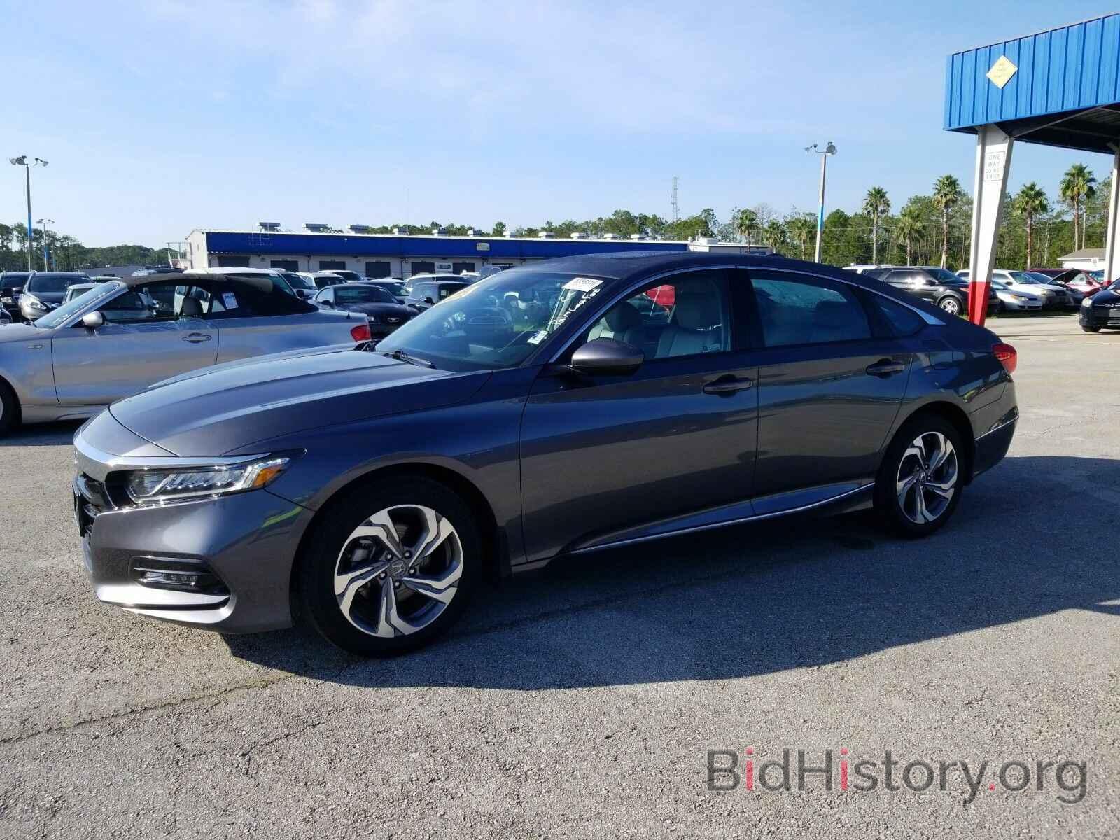 Photo 1HGCV1F48LA081490 - Honda Accord Sedan 2020