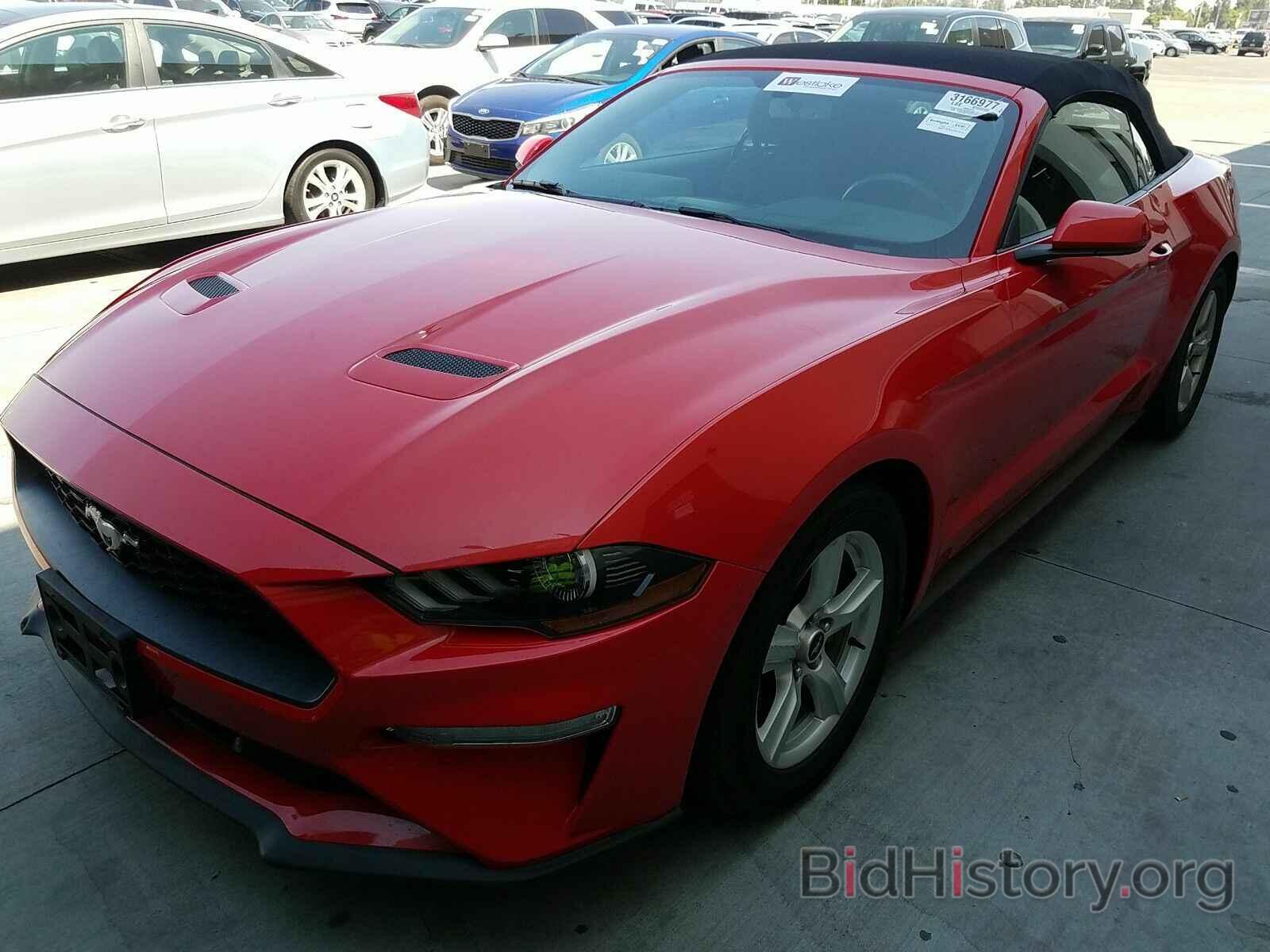 Photo 1FATP8UH6K5158782 - Ford Mustang 2019