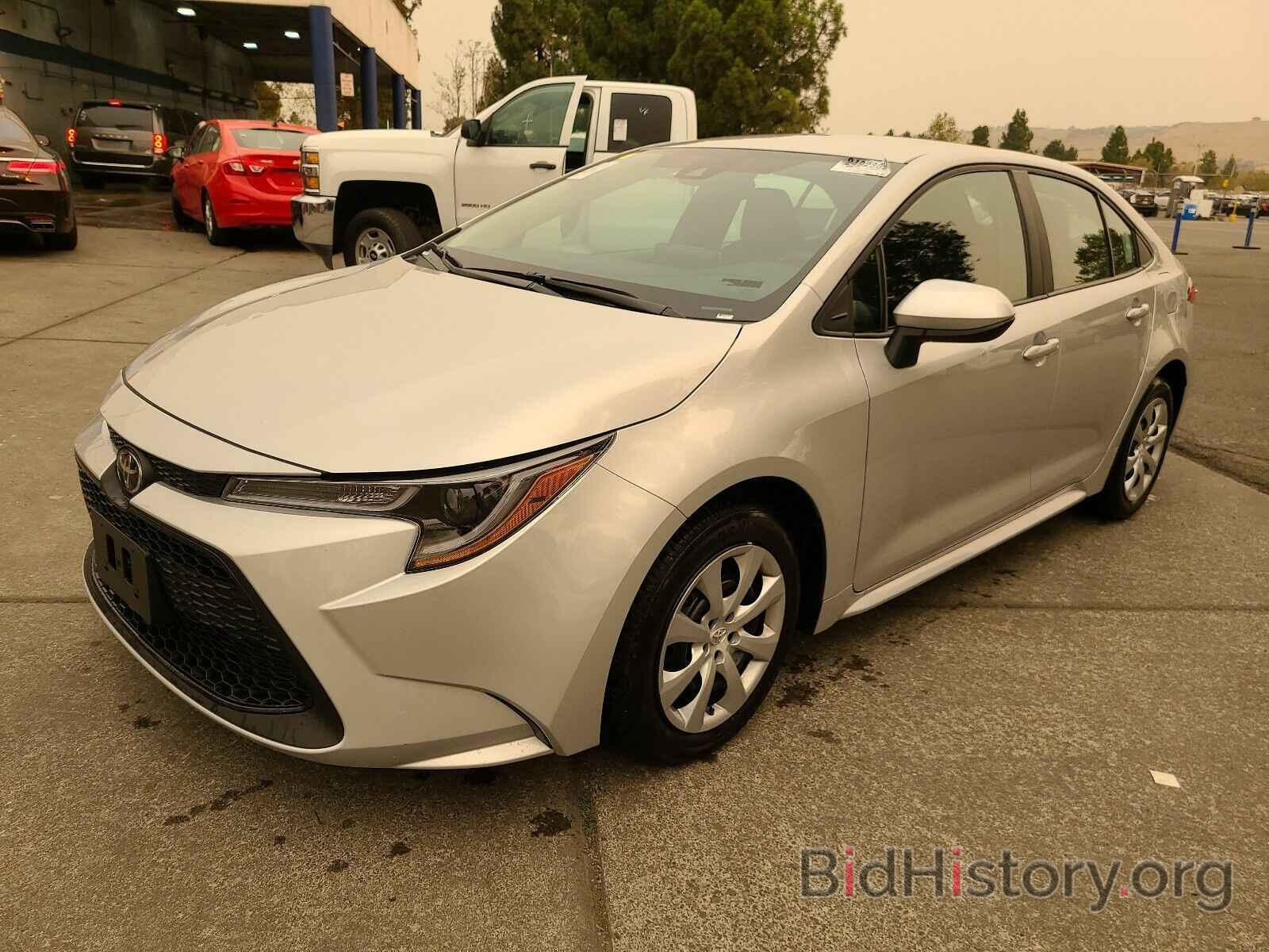 Photo 5YFEPRAEXLP107518 - Toyota Corolla LE 2020