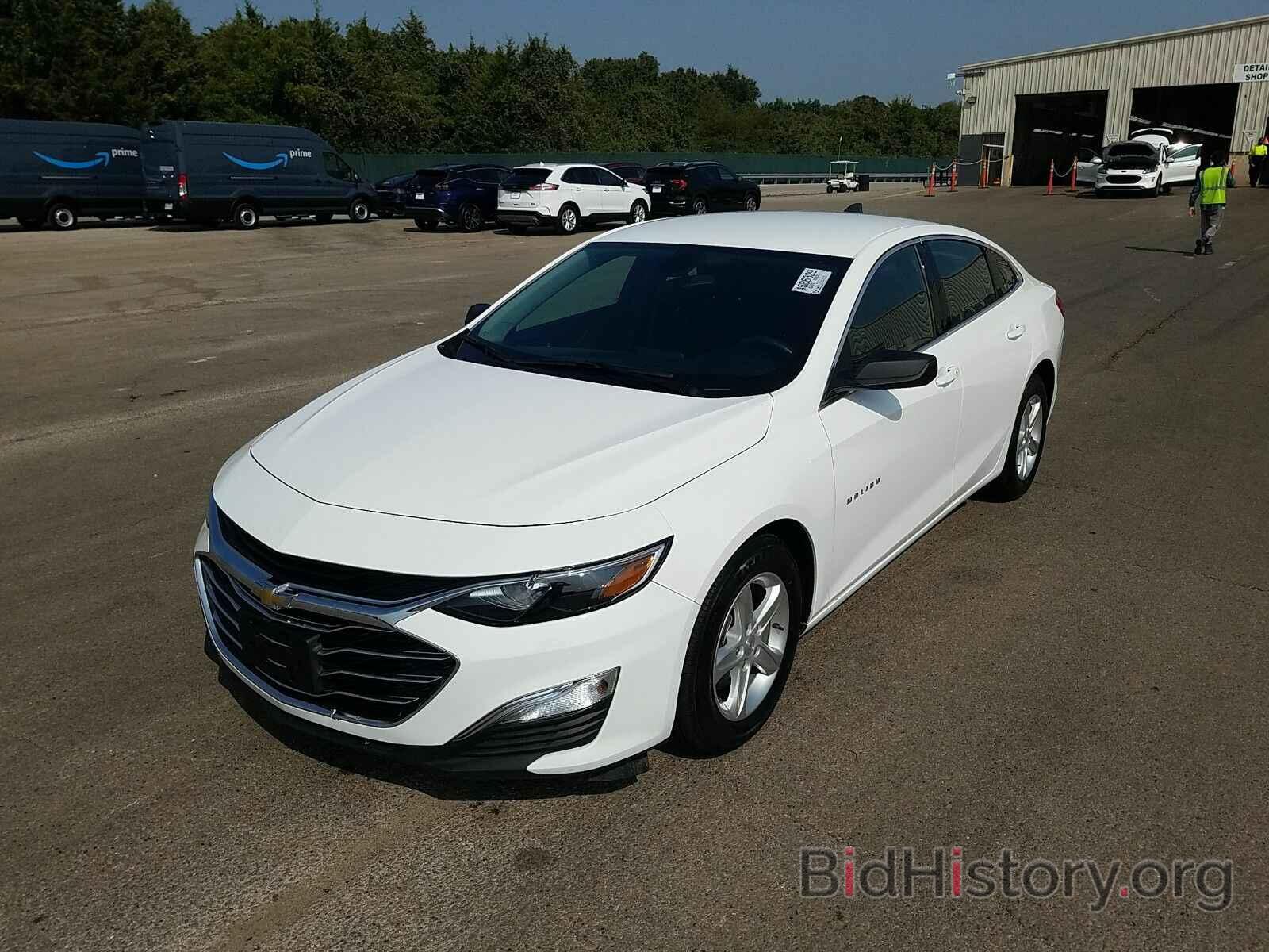 Photo 1G1ZB5ST8KF205063 - Chevrolet Malibu 2019