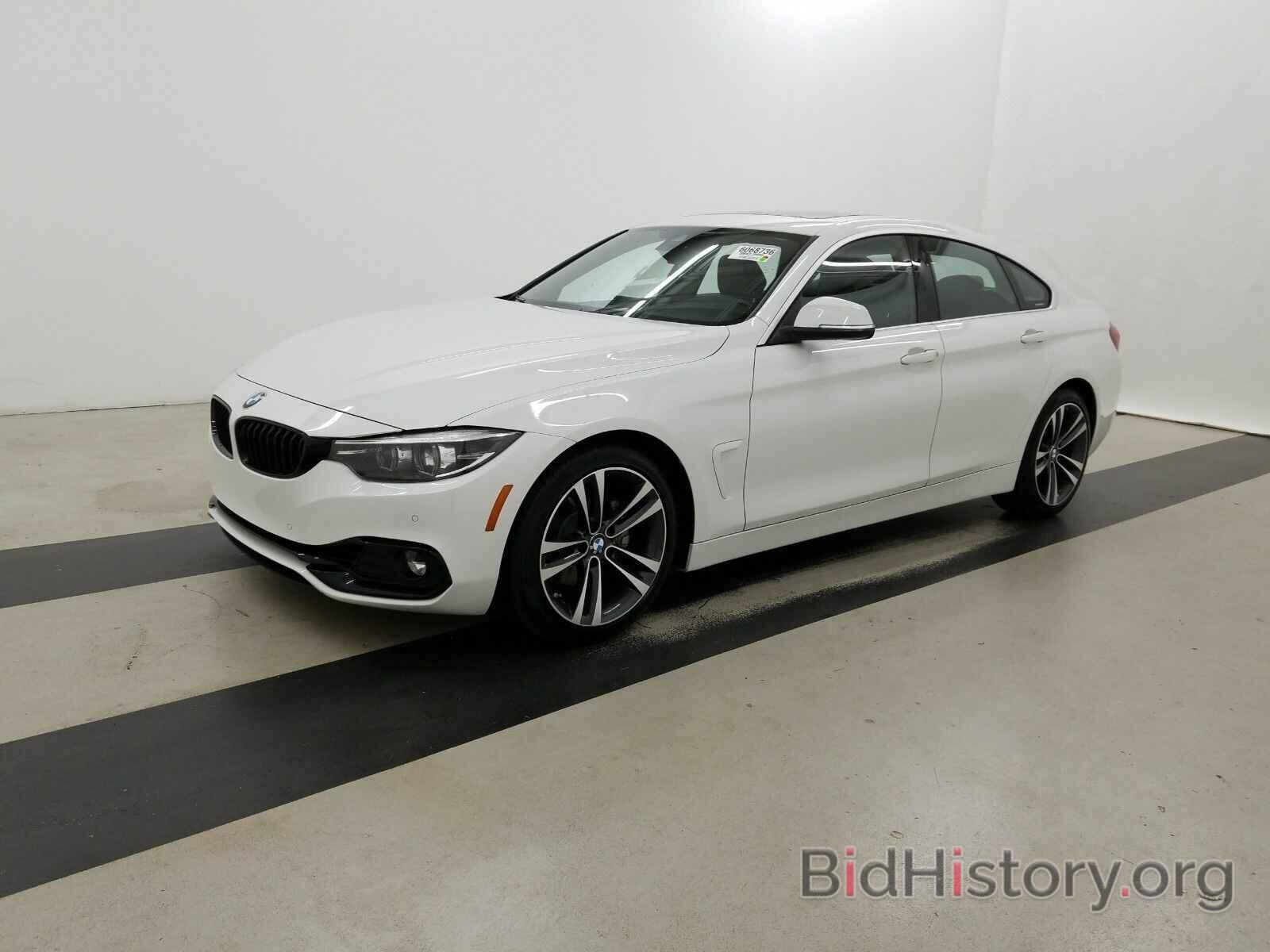 Photo WBA4J1C03LBU68164 - BMW 4 Series 2020