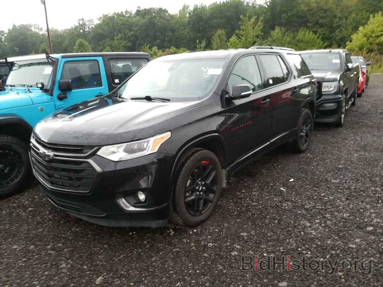 Photo 1GNEVKKW6KJ176348 - Chevrolet Traverse 2019