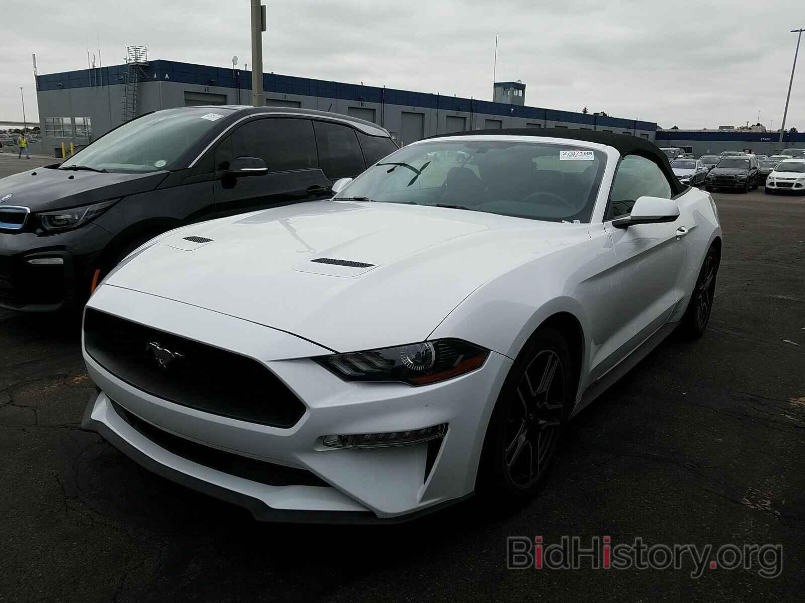 Photo 1FATP8UH4L5137074 - Ford Mustang 2020