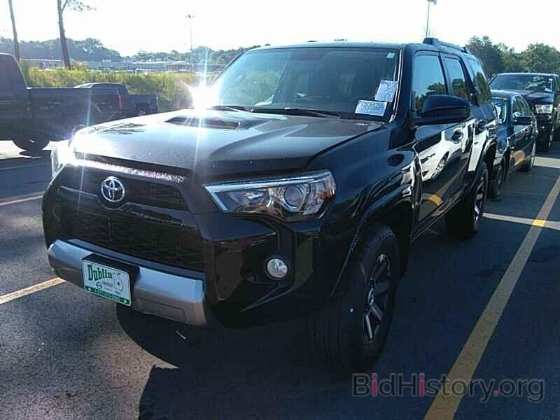 Photo JTEBU5JRXK5673029 - Toyota 4Runner 2019