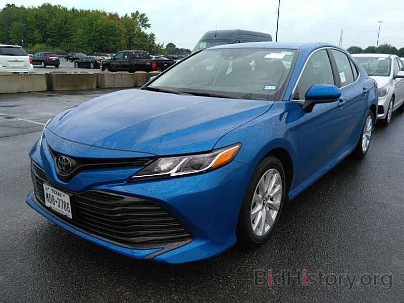 Фотография 4T1B11HK6KU266003 - Toyota Camry LE 2019