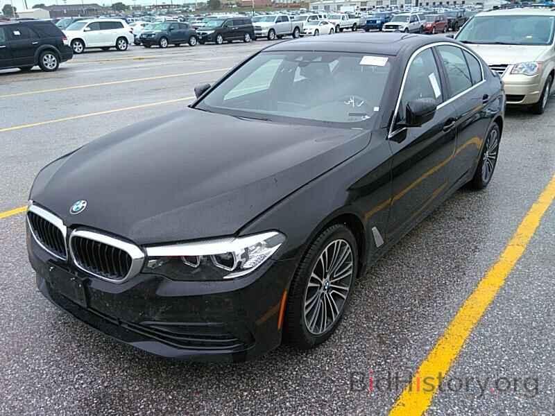 Photo WBAJA5C5XKBX87775 - BMW 5 Series 2019