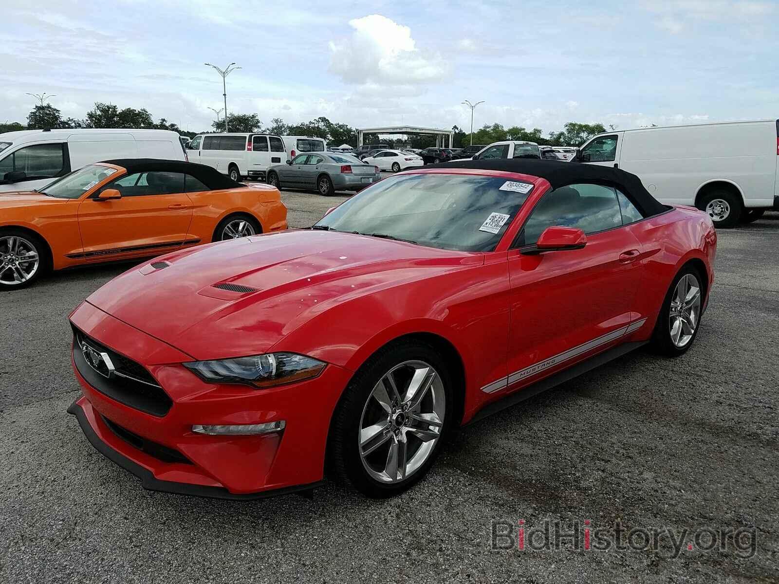 Photo 1FATP8UH6L5138033 - Ford Mustang 2020