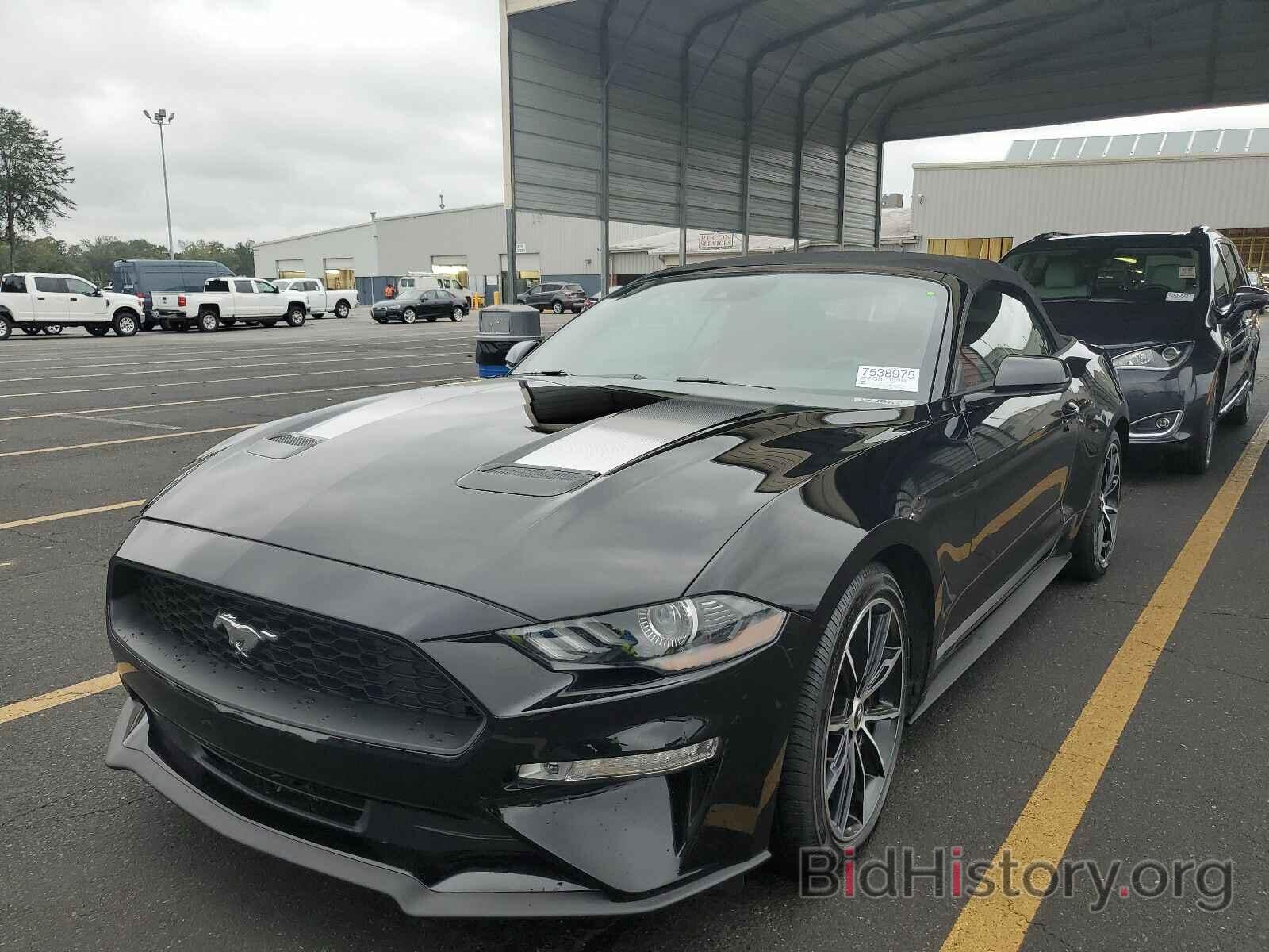 Photo 1FATP8UH5L5138069 - Ford Mustang 2020