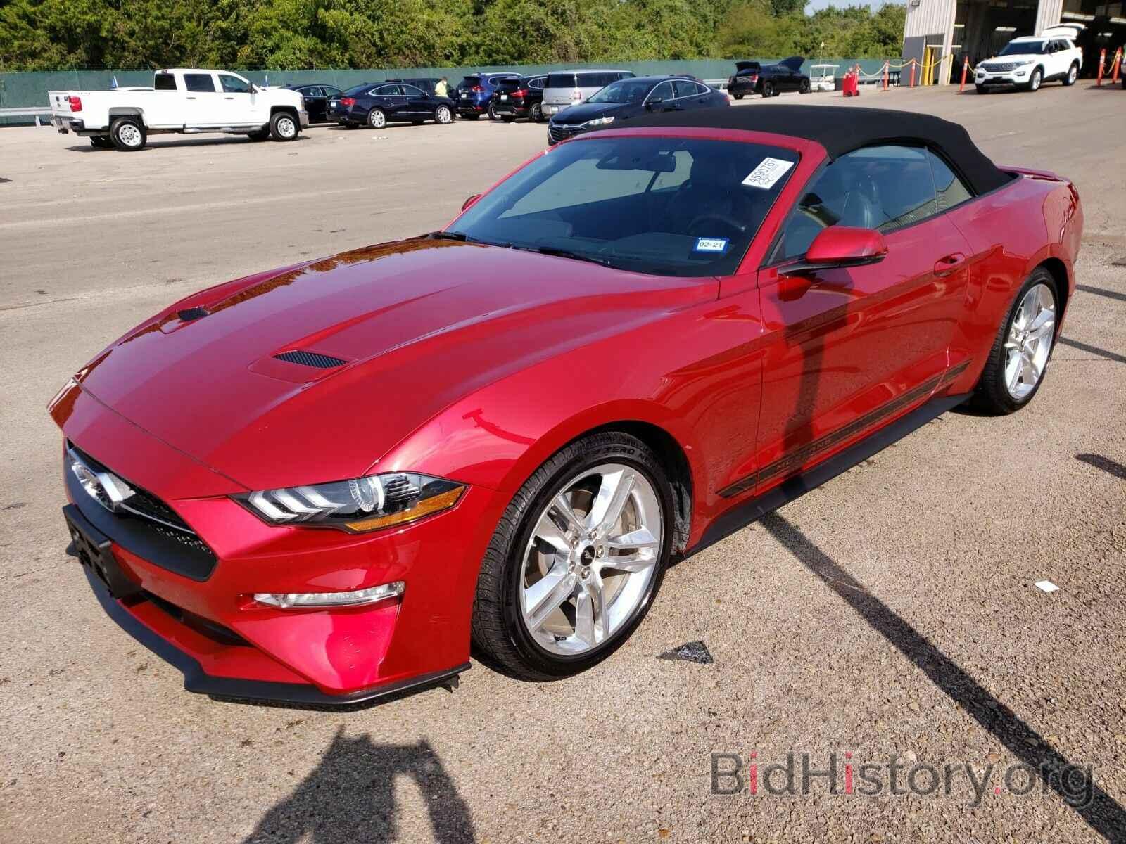 Photo 1FATP8UH3L5138572 - Ford Mustang 2020