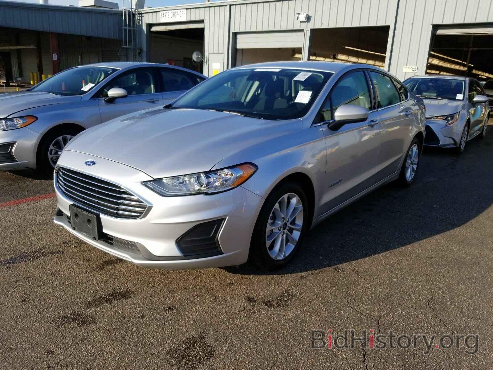 Фотография 3FA6P0LU2KR205283 - Ford Fusion Hybrid 2019