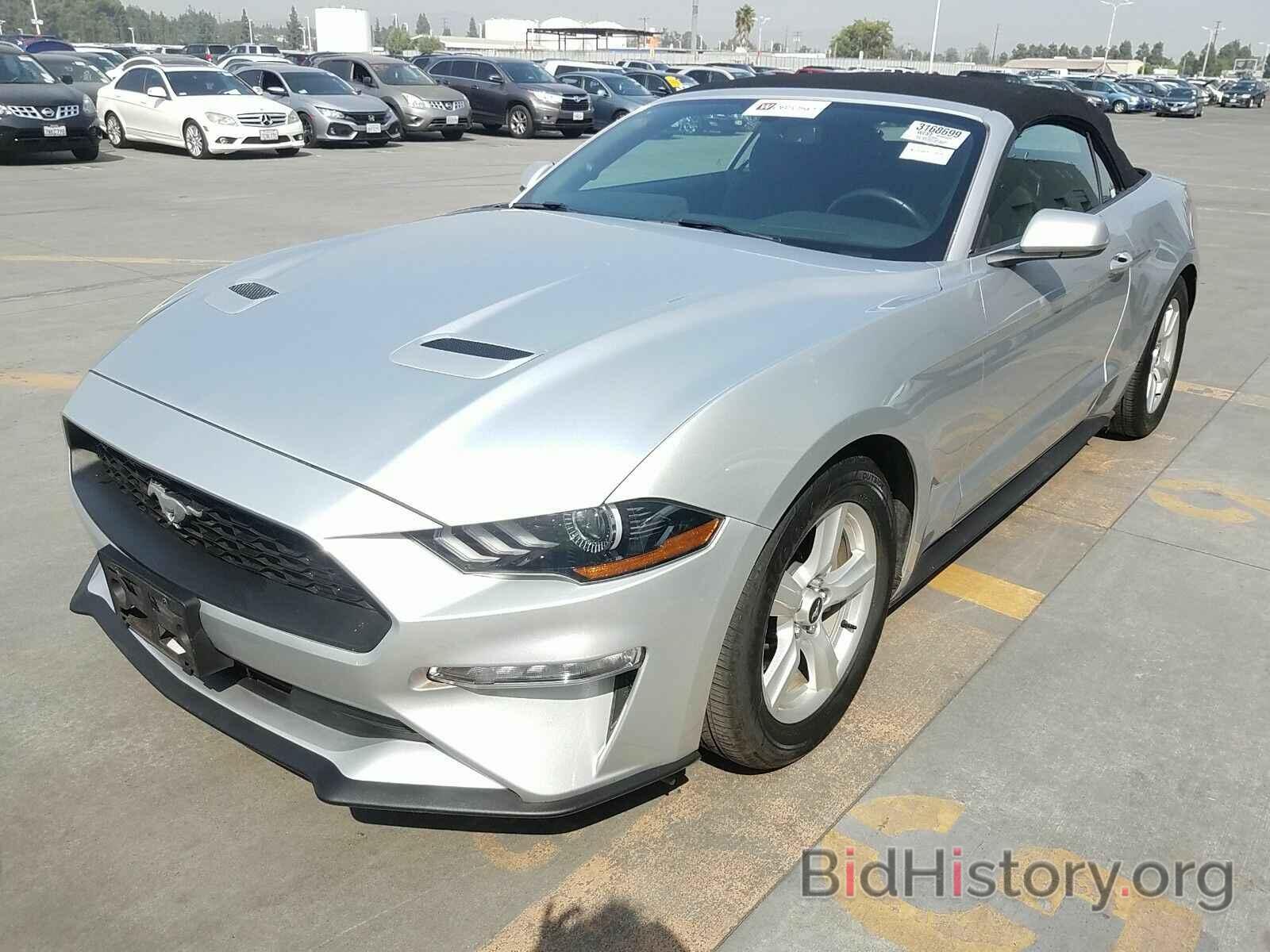 Photo 1FATP8UH1K5158835 - Ford Mustang 2019