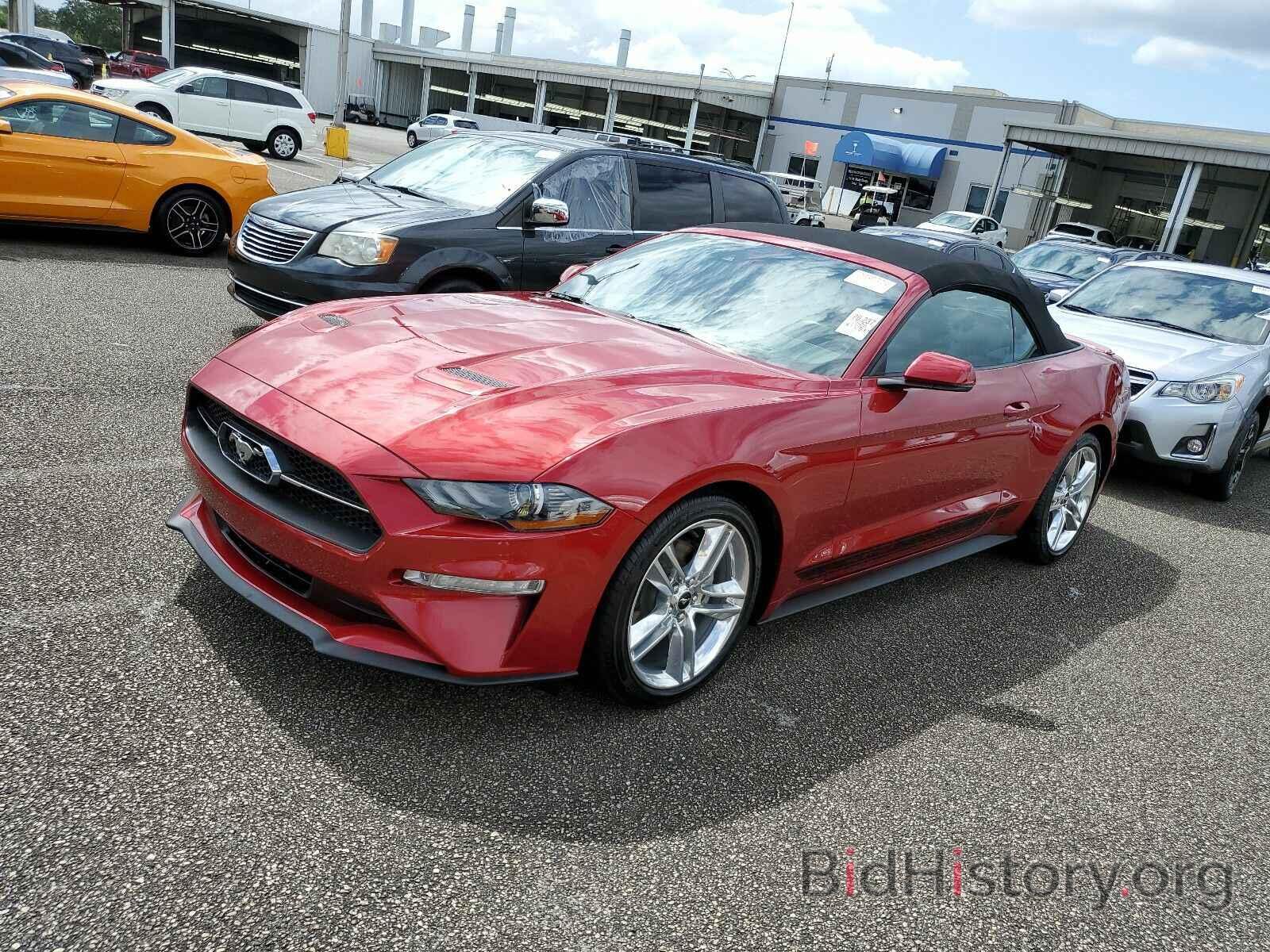 Photo 1FATP8UH2L5137994 - Ford Mustang 2020