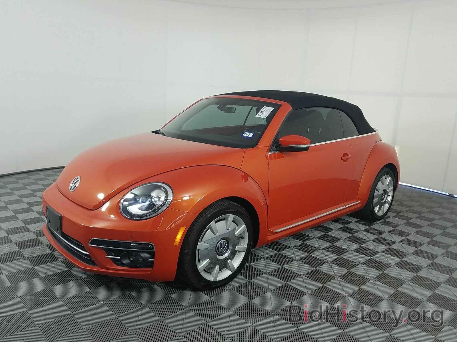 Photo 3VW5DAAT6KM505773 - Volkswagen Beetle Convertible 2019