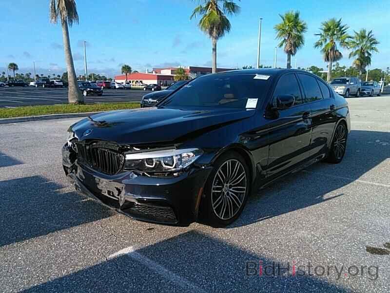 Photo WBAJA5C5XKWW25640 - BMW 5 Series 2019