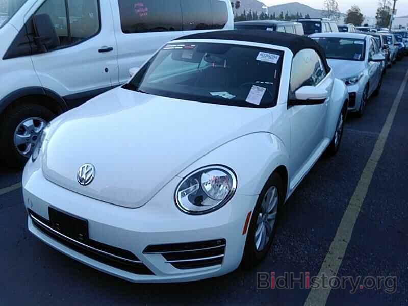 Photo 3VW5DAAT1KM501467 - Volkswagen Beetle Convertible 2019