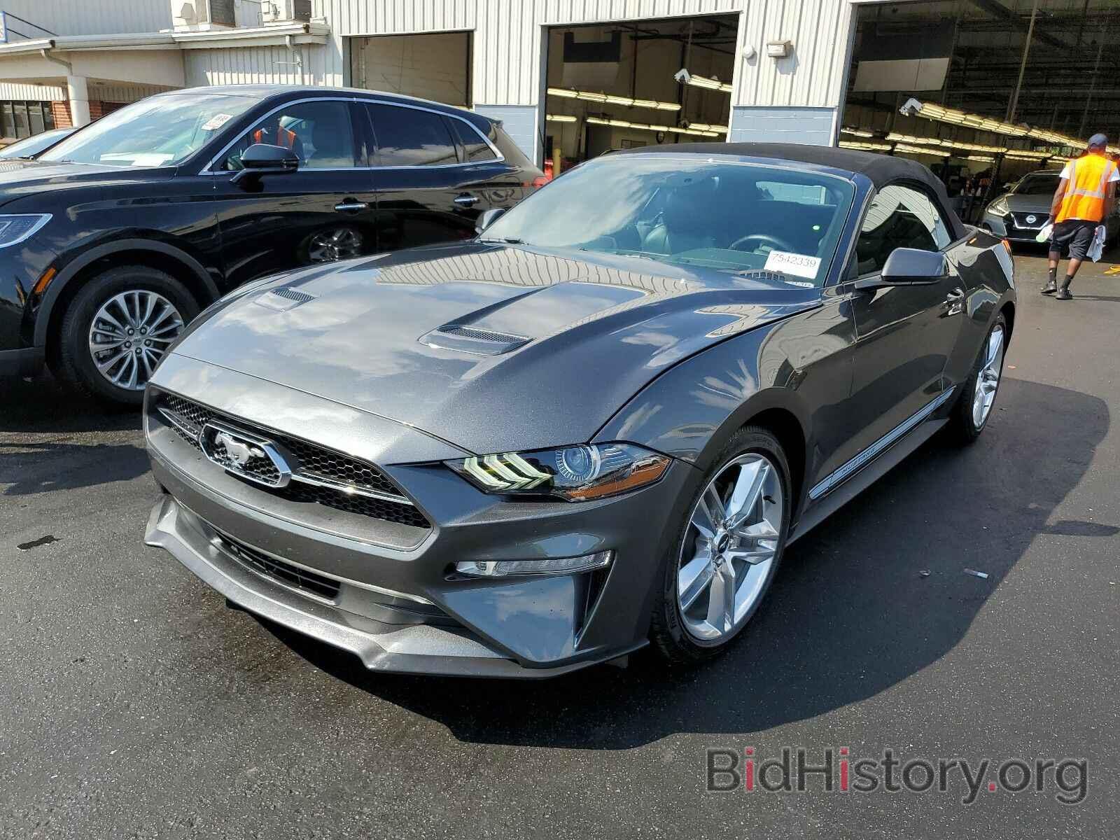 Photo 1FATP8UH3L5138605 - Ford Mustang 2020