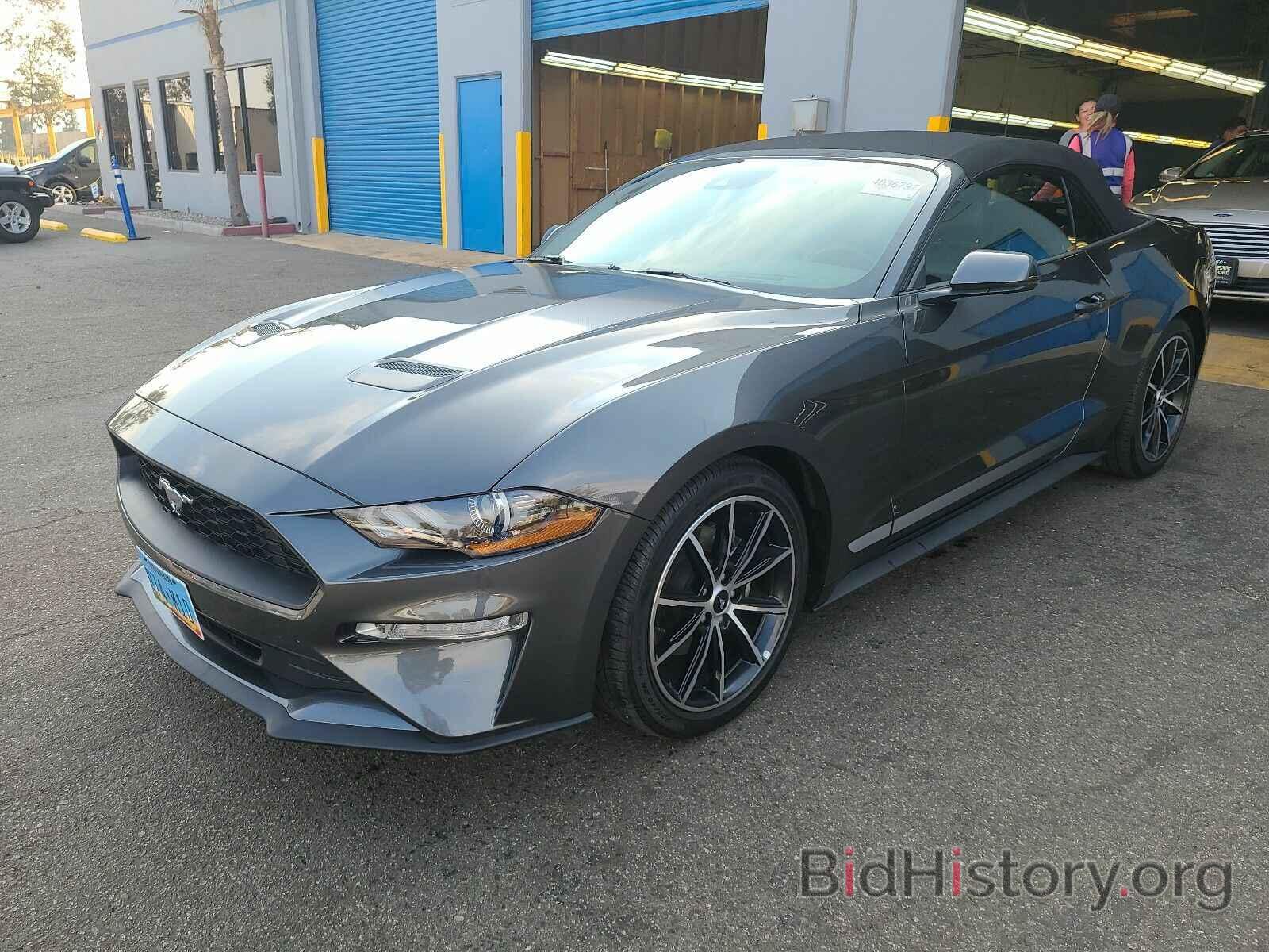 Photo 1FATP8UHXL5137970 - Ford Mustang 2020