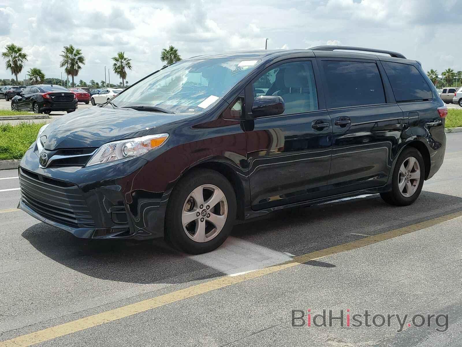 Фотография 5TDKZ3DCXLS050118 - Toyota Sienna LE 2020