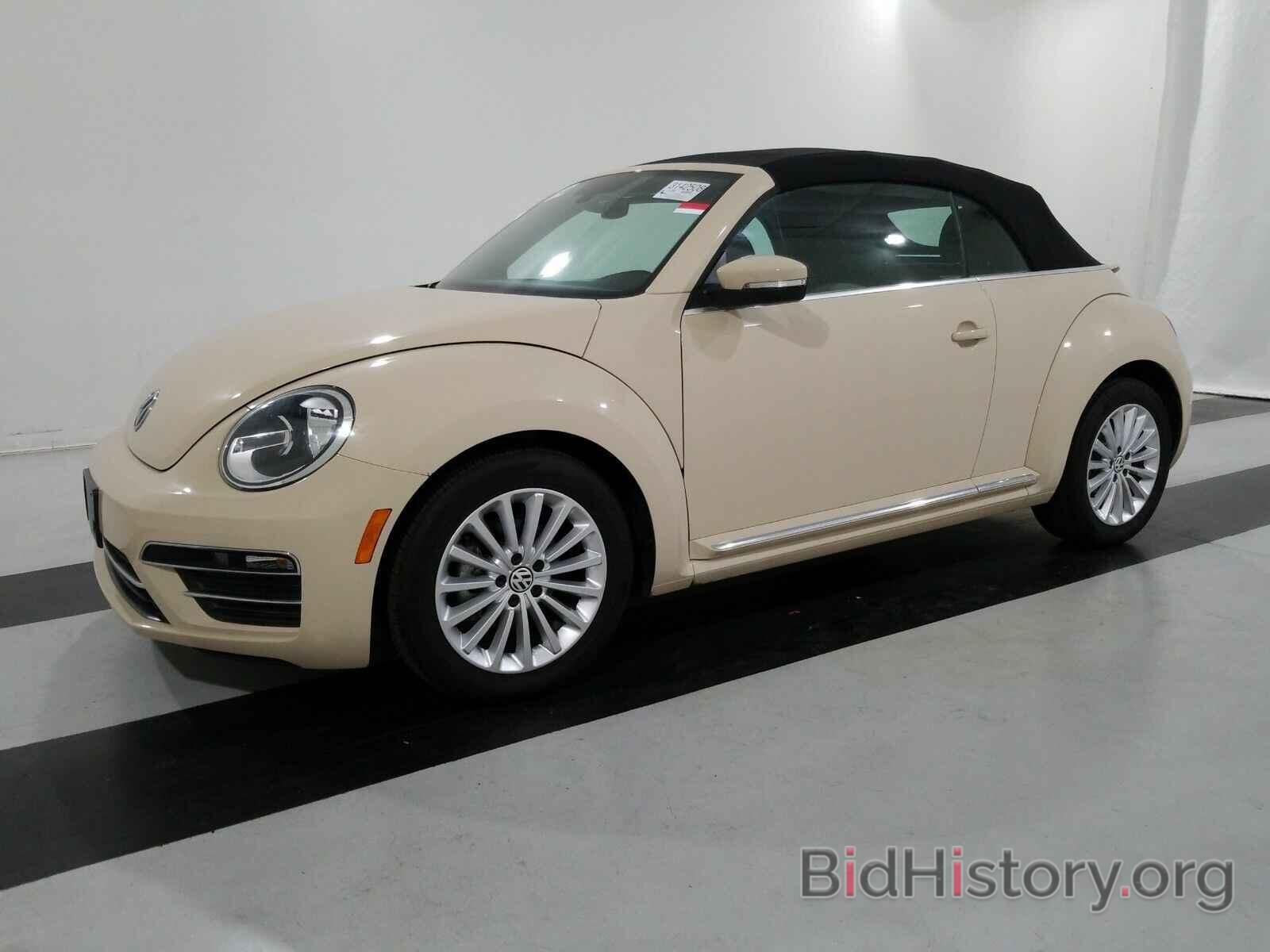 Photo 3VW5DAAT6KM500623 - Volkswagen Beetle Convertible 2019