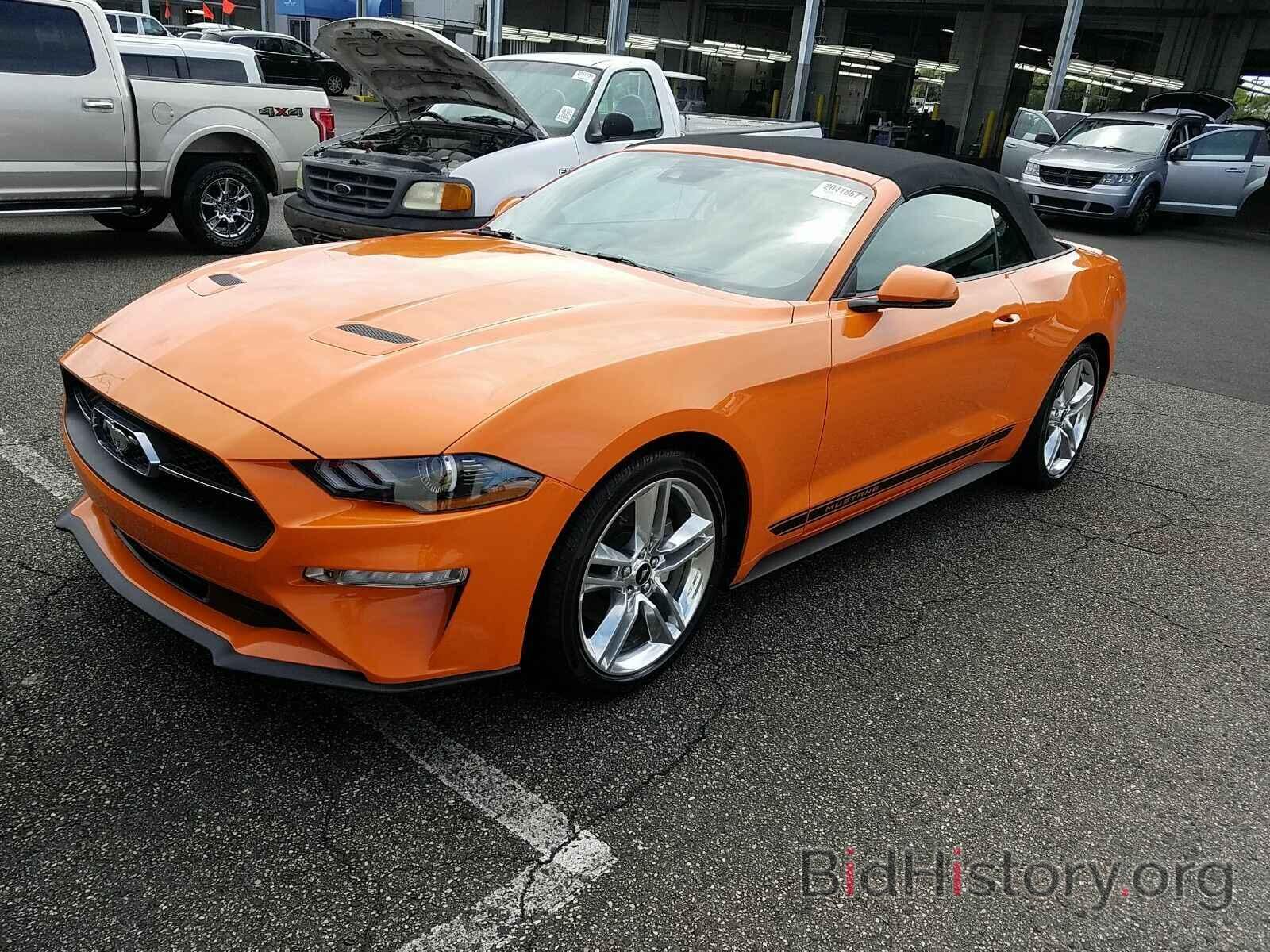 Photo 1FATP8UHXL5138147 - Ford Mustang 2020