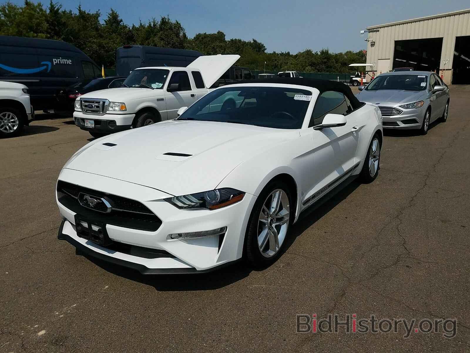 Photo 1FATP8UH6L5138405 - Ford Mustang 2020