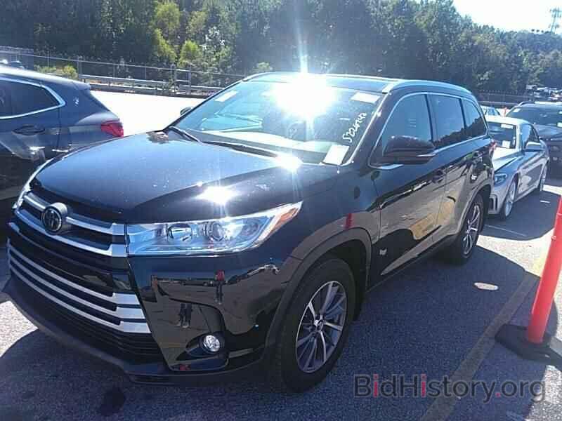 Photo 5TDJZRFH4KS594359 - Toyota Highlander 2019