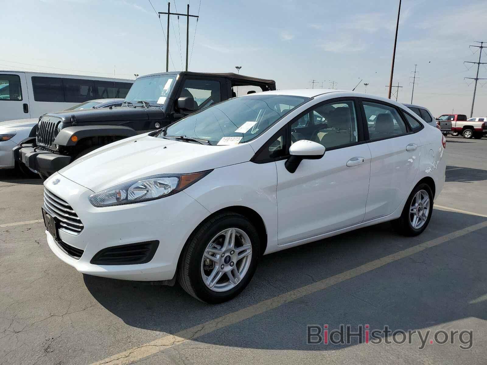 Photo 3FADP4BJ5KM138231 - Ford Fiesta 2019