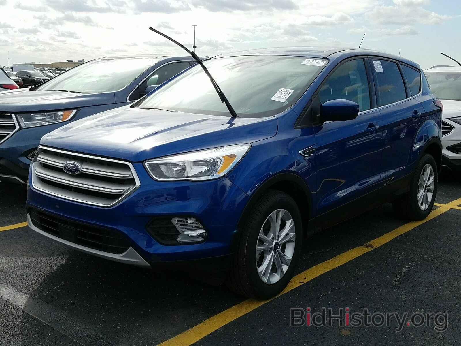 Photo 1FMCU9GD2KUA42871 - Ford Escape 2019