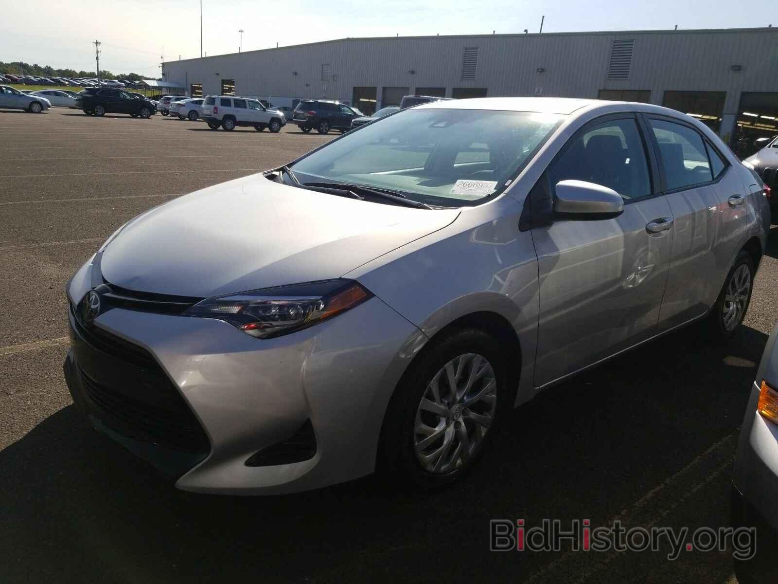 Photo 2T1BURHE7KC235361 - Toyota Corolla LE 2019