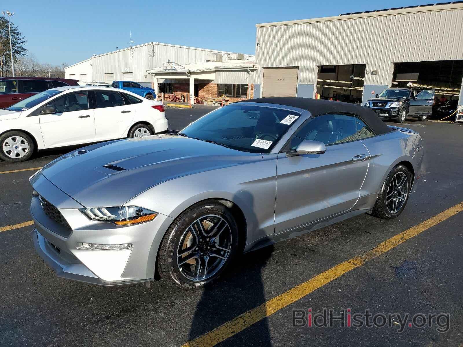 Photo 1FATP8UHXL5135118 - Ford Mustang 2020