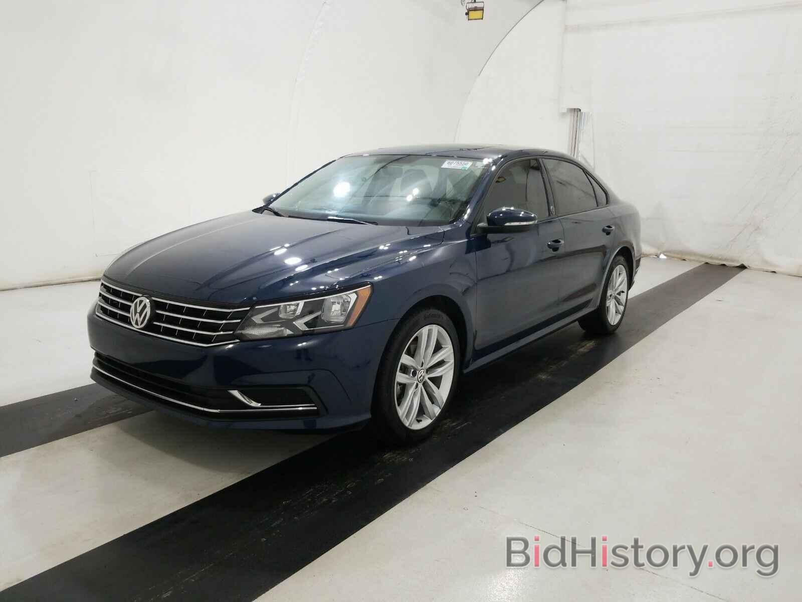 Фотография 1VWLA7A39KC012500 - Volkswagen Passat 2019