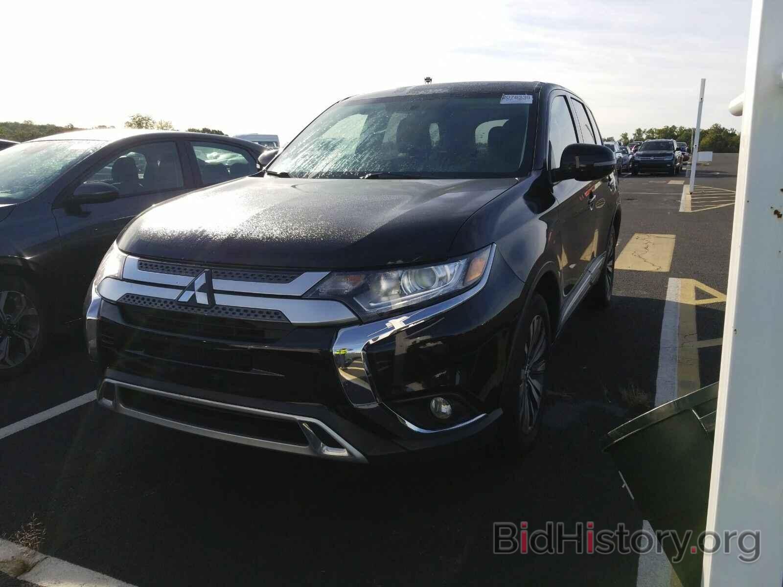 Photo JA4AZ3A33KZ050890 - Mitsubishi Outlander 2019