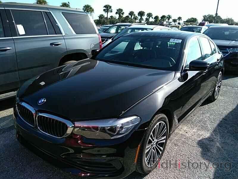 Photo WBAJR3C04LWW64291 - BMW 5 Series 2020