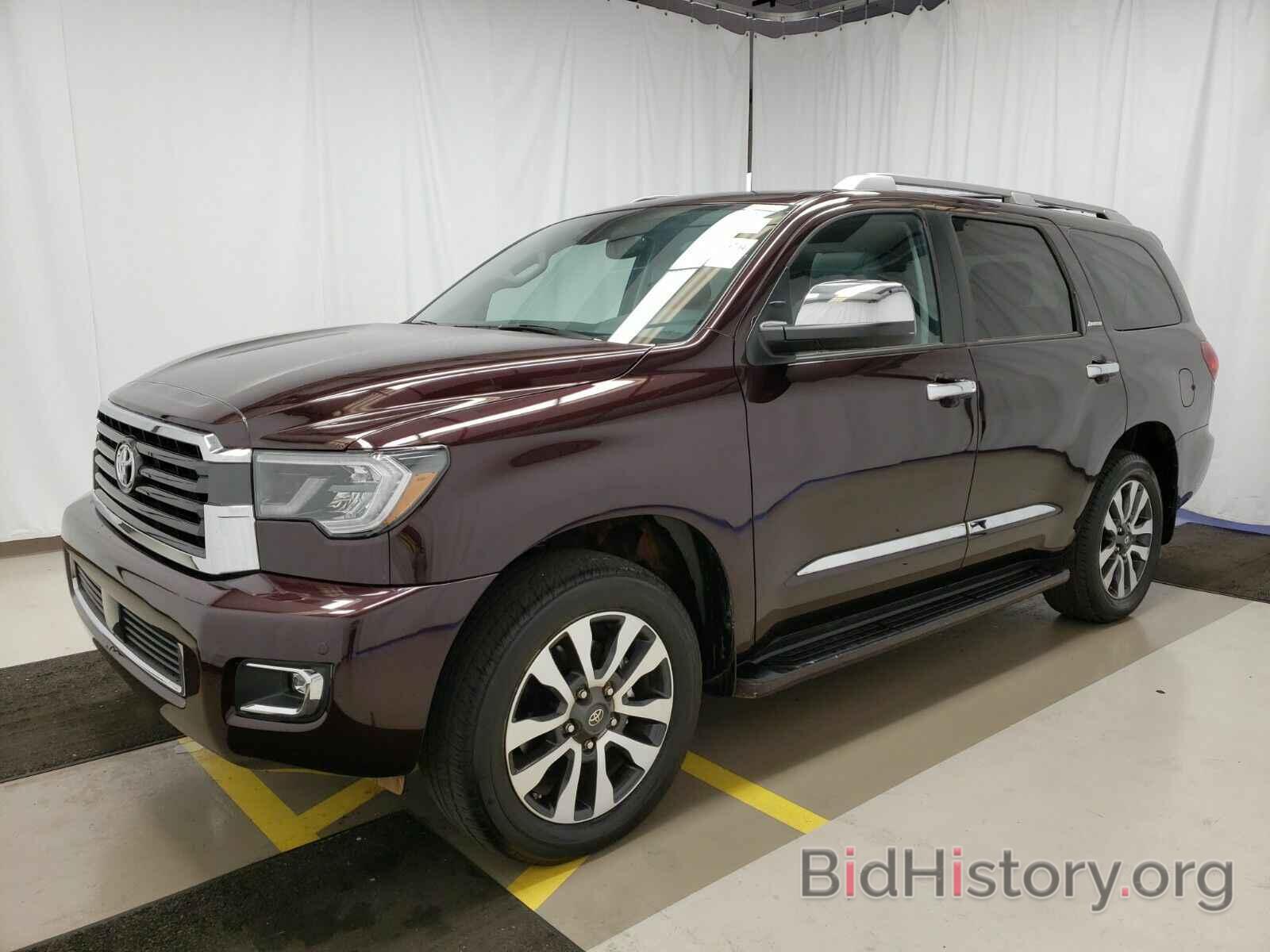 Photo 5TDJY5G17KS173250 - Toyota Sequoia 2019