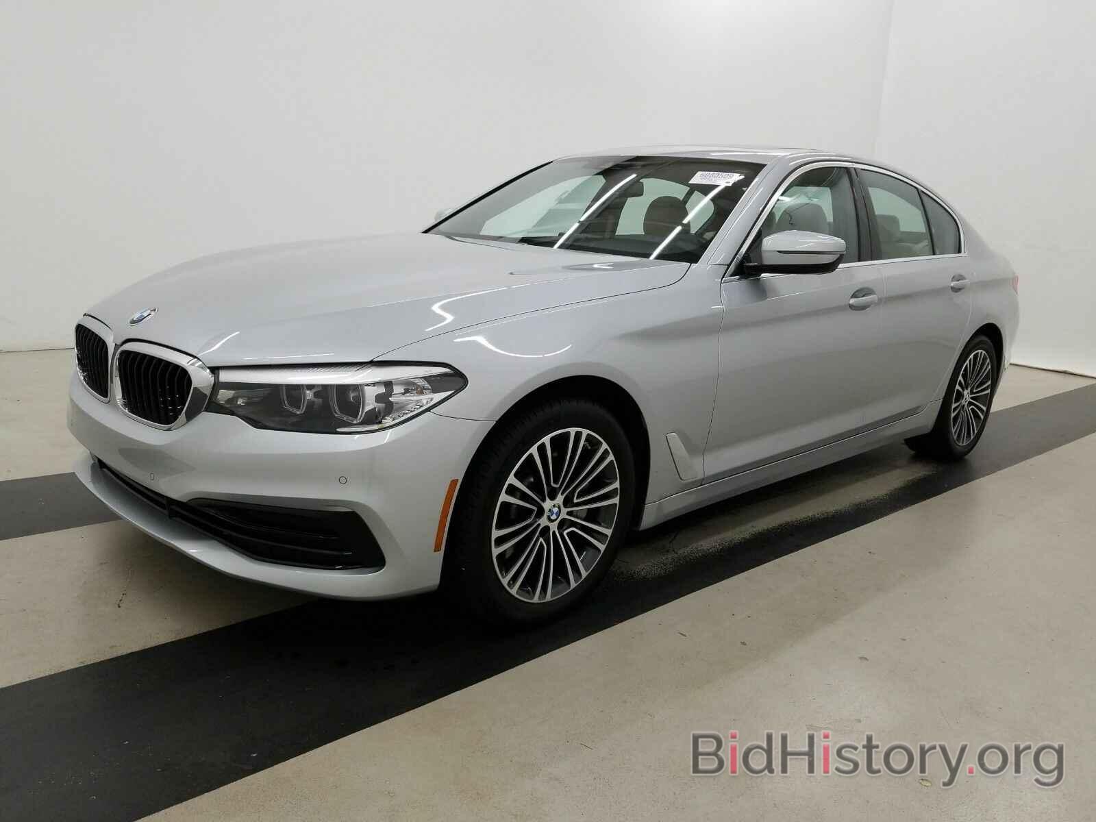 Photo WBAJE5C50KBM76960 - BMW 5 Series 2019