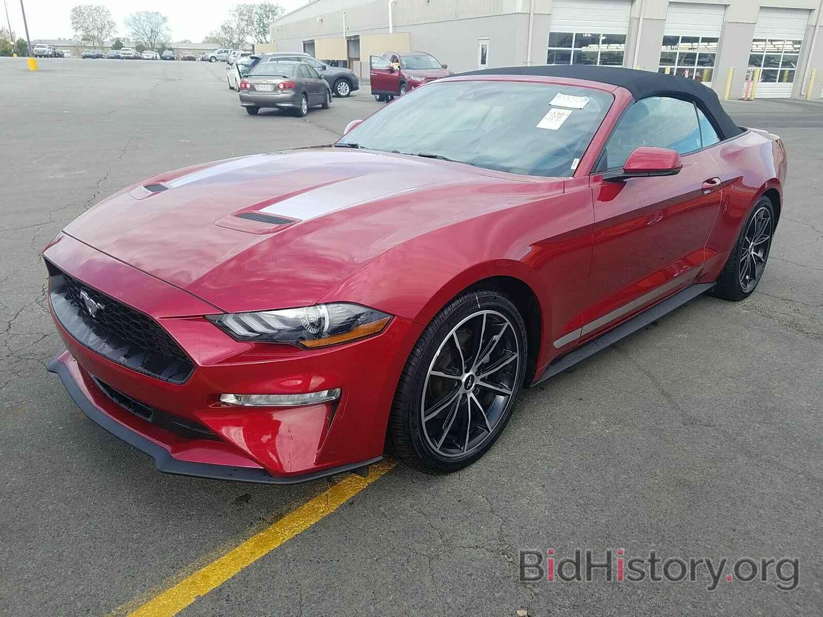 Photo 1FATP8UH6L5137965 - Ford Mustang 2020