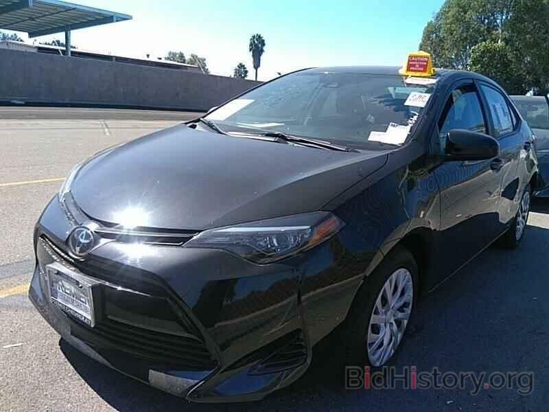 Photo 2T1BURHE1KC135773 - Toyota Corolla LE 2019