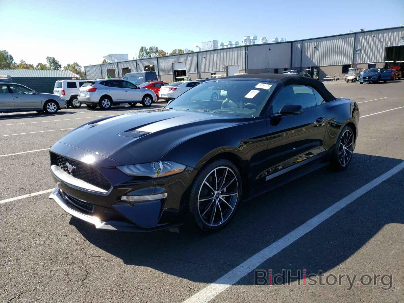 Photo 1FATP8UH5L5137973 - Ford Mustang 2020