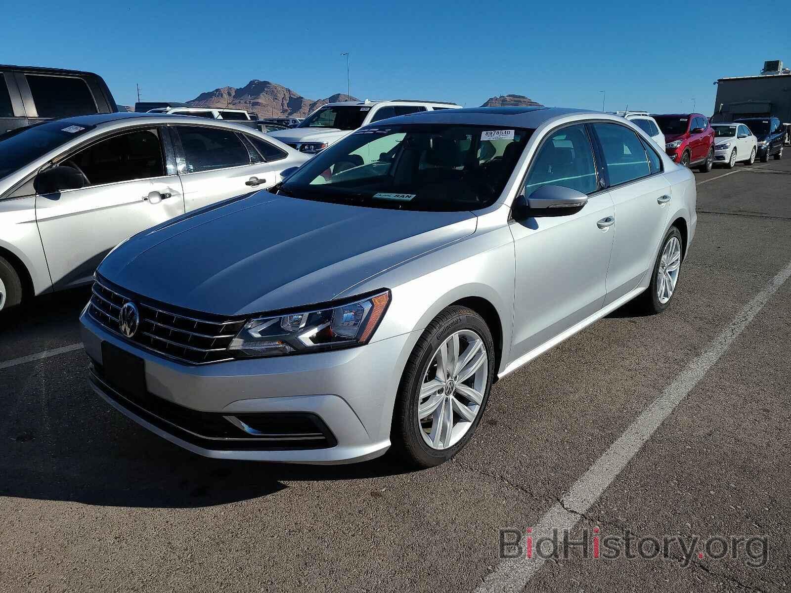 Photo 1VWLA7A38KC008342 - Volkswagen Passat 2019