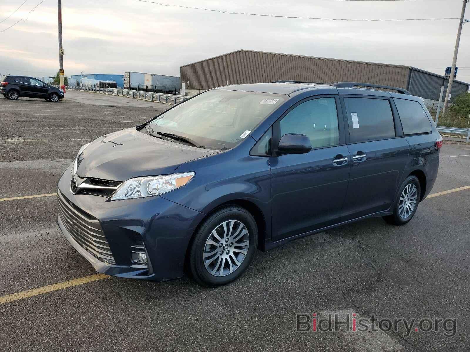 Photo 5TDYZ3DC4KS983814 - Toyota Sienna 2019