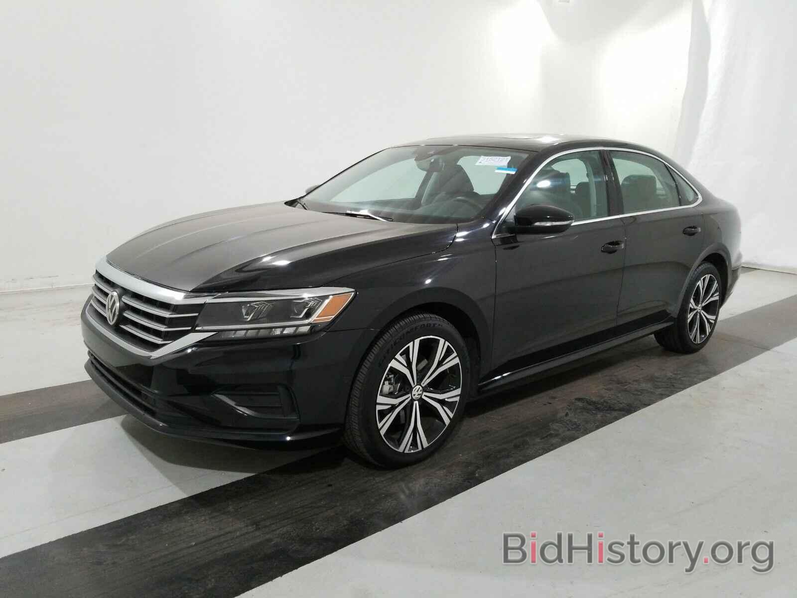 Photo 1VWCA7A37LC001660 - Volkswagen Passat 2020