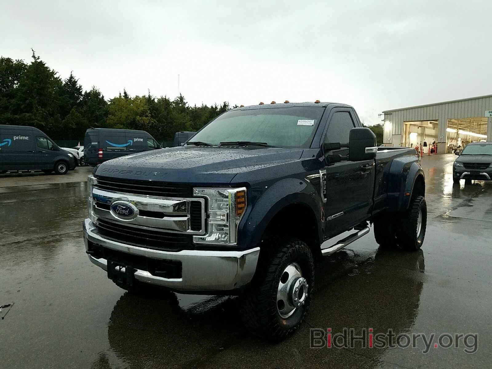 Photo 1FTRF3DT9KED47067 - Ford Super Duty F-350 DRW 2019