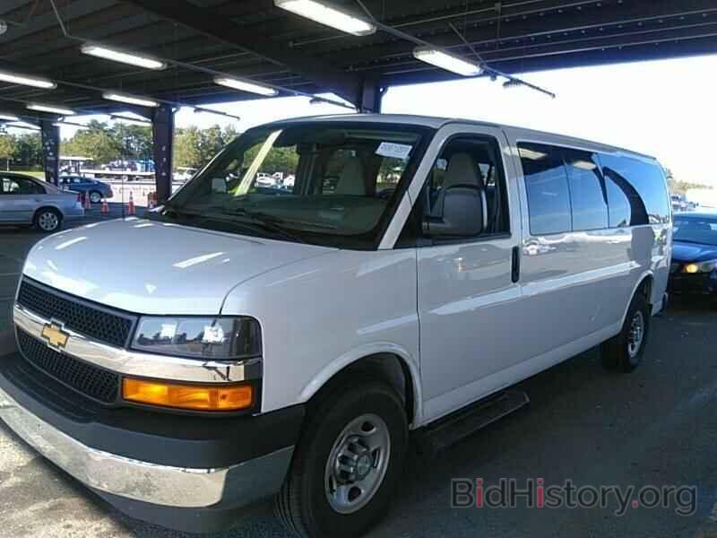 Photo 1GAZGPFG6K1180865 - Chevrolet Express Passenger 2019