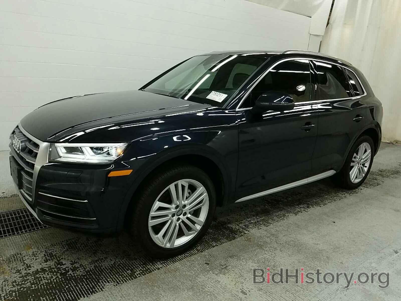 Photo WA1BNAFY8K2069761 - Audi Q5 2019