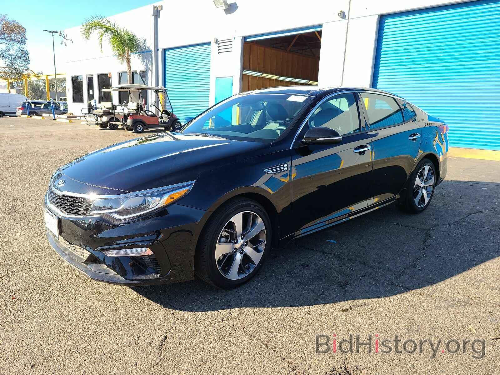 Photo 5XXGT4L37KG379440 - Kia Optima 2019