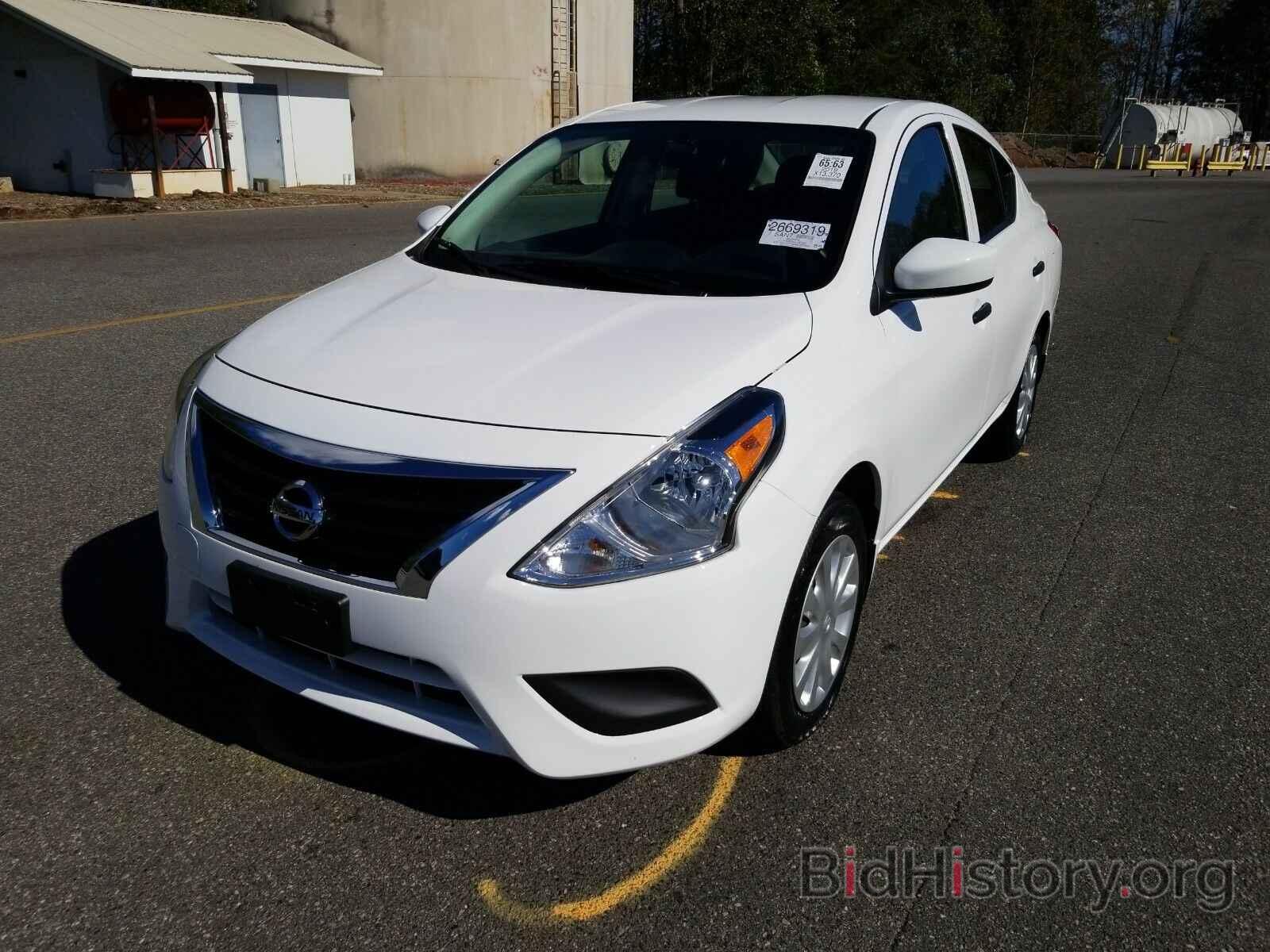 Photo 3N1CN7AP8KL872342 - Nissan Versa Sedan 2019