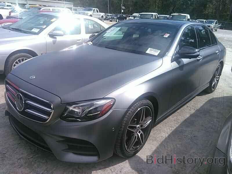 Photo WDDZF4JB4KA558420 - Mercedes-Benz E-Class 2019