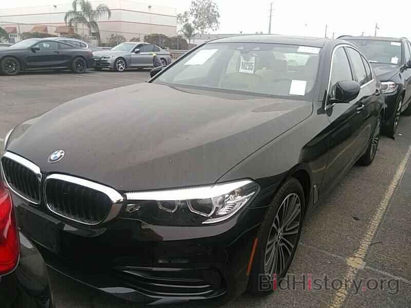 Photo WBAJA5C58KWW09078 - BMW 5 Series 2019