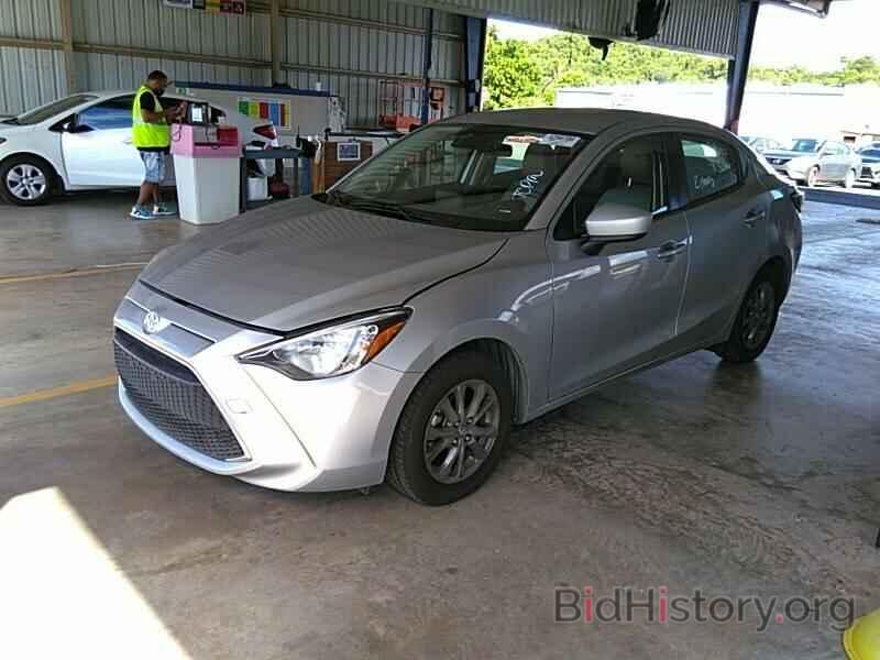 Photo 3MYDLBYV1KY527544 - Toyota Yaris Sedan 2019