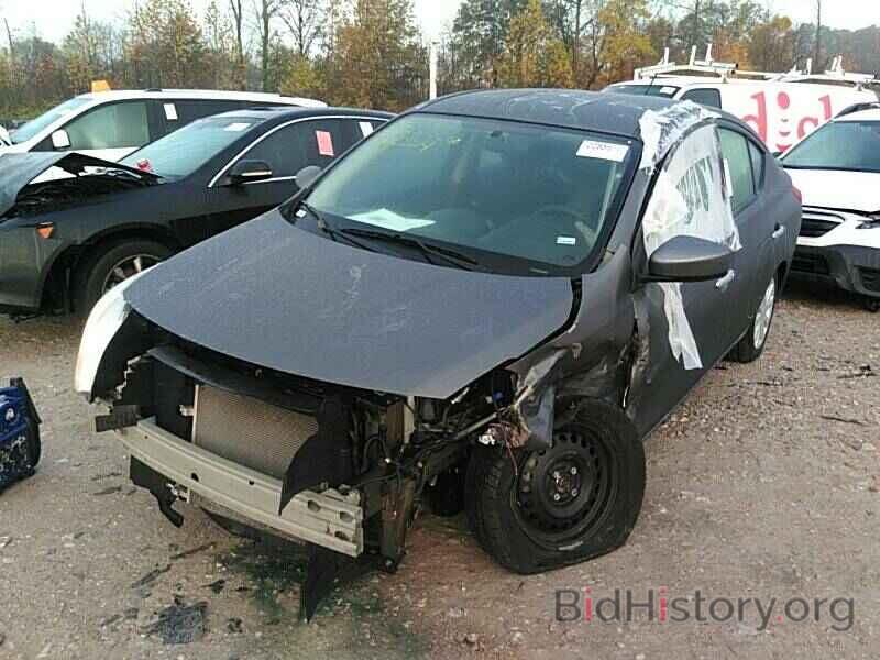 Photo 3N1CN7AP2KL872854 - Nissan Versa Sedan 2019